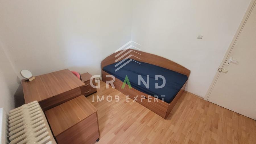 Apartament cu 4 camere decomandat, mobilat în Mărăști