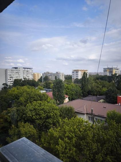 Garsonieră semidecomandată în Titan