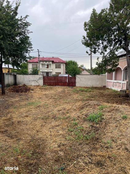 Casă cu 3 camere cu Teren 1346 Mp în Poroschia