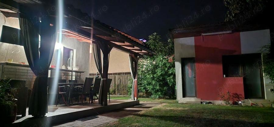 Casă cu 4 camere cu Teren 350 Mp în Central