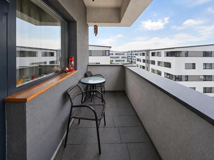 Apartament cu 2 camere semidecomandat în Florești