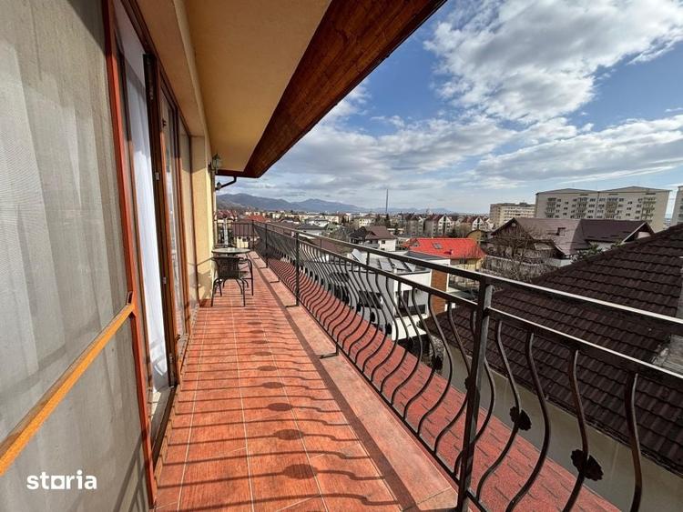 Apartament cu 3 camere în Săsar