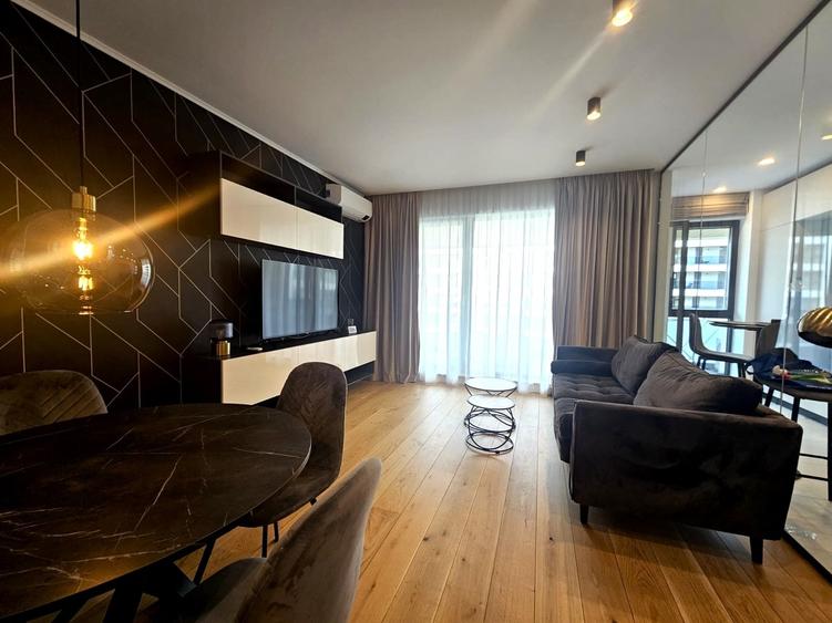 Apartament cu 2 camere semidecomandat, mobilat în Pipera