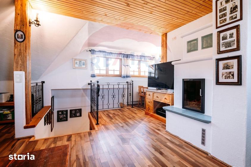 Casă cu 5 camere cu Teren 550 Mp în Ciurila