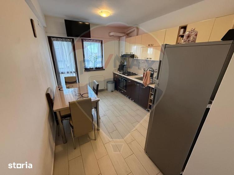 Apartament cu 2 camere decomandat în Sânpetru