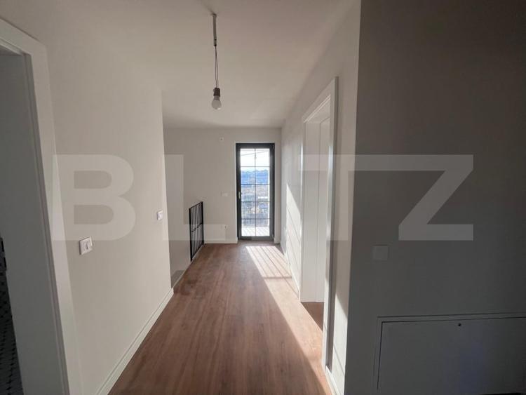 Duplex cu 4 camere cu Canalizare în Miroslava