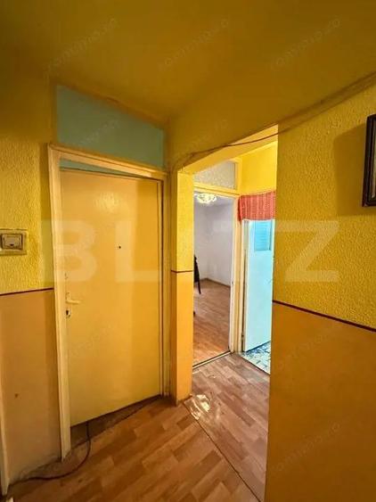Apartament cu 3 camere decomandat în Liliacului