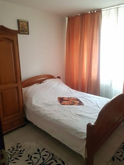 Apartament cu 2 camere semidecomandat, mobilat în Teiul Doamnei