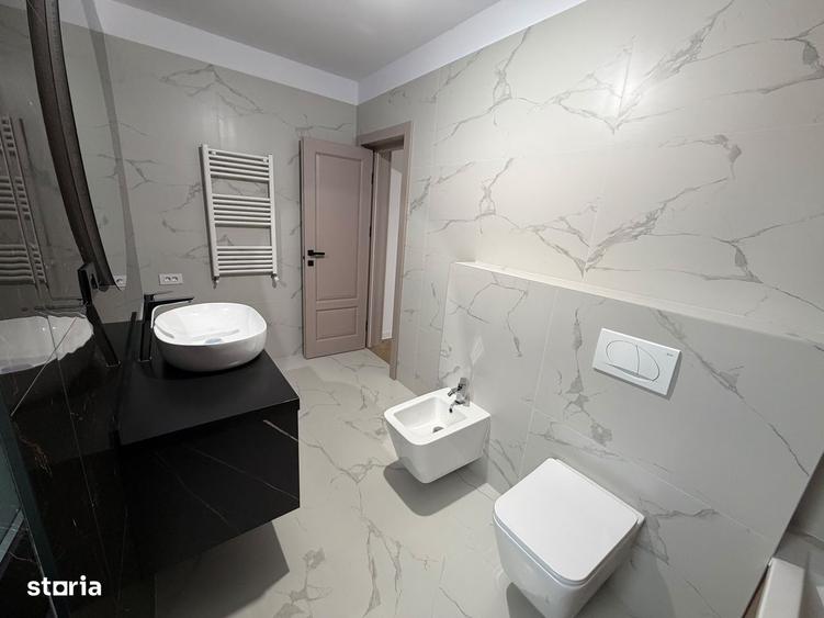 Casă cu 4 camere cu Teren 430 Mp în Bucium