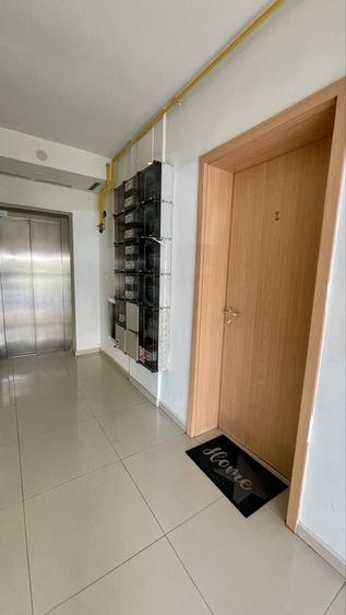 Apartament cu 2 camere nedecomandat în Aradului