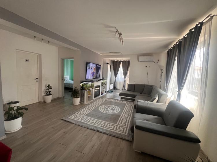 Casă individuală cu 4 camere cu Teren 440 Mp în Sânmihaiu Român