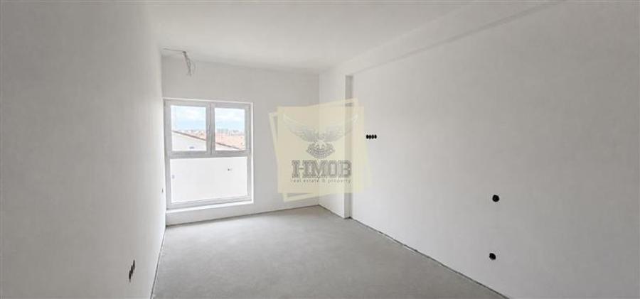 Penthouse cu 3 camere decomandat în Țiglari