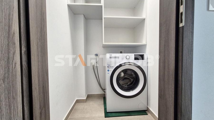 Apartament cu 2 camere decomandat, mobilat în Tractorul