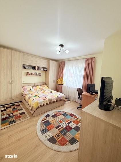 Casă cu 3 camere cu Teren 160 Mp în Central