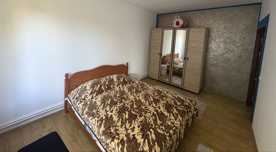 Casă cu 2 camere în Central
