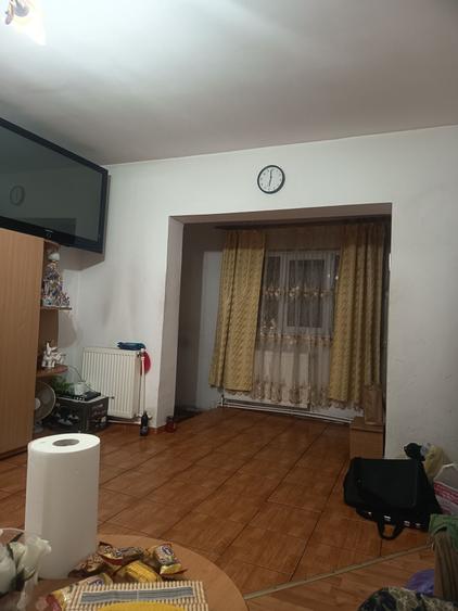 Apartament semidecomandat în Debarcader