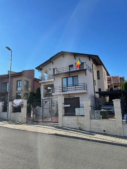 Casă individuală cu 5 camere cu Teren 500 Mp în Iris