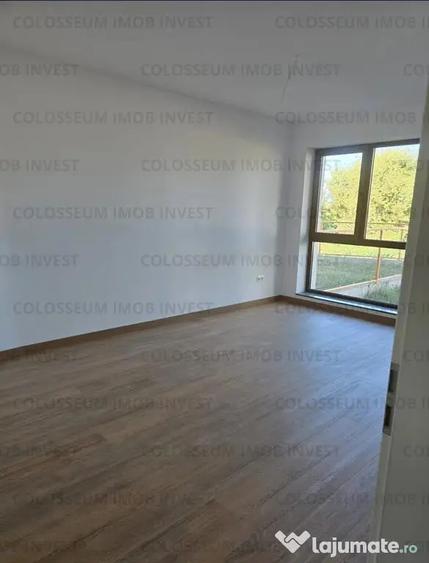Apartament cu 2 camere decomandat în Tractorul