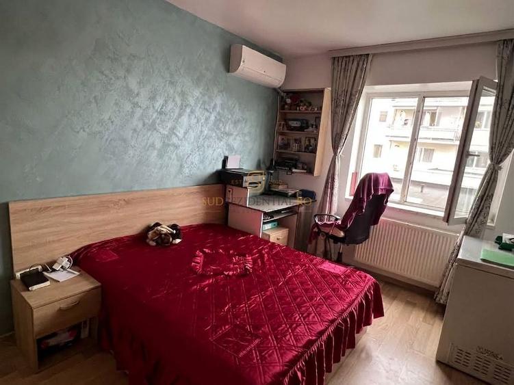Apartament cu 2 camere decomandat, mobilat în Metalurgiei