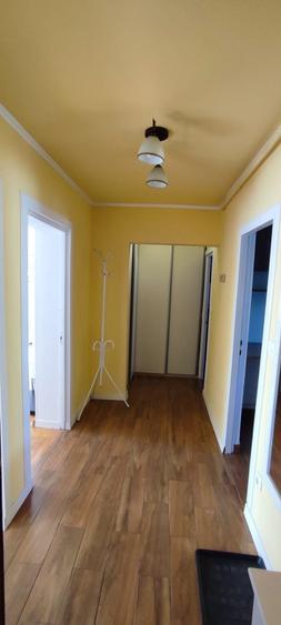 Apartament cu 2 camere decomandat în Horea