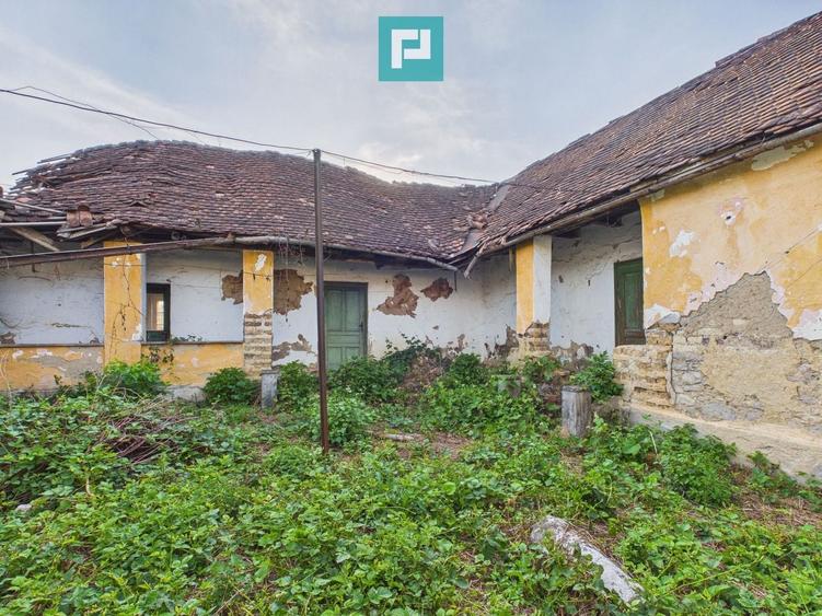 Casă individuală cu 4 camere cu Canalizare în Dezna