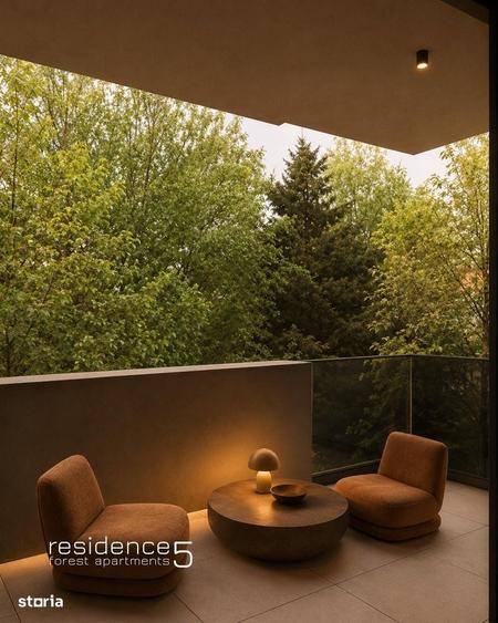 Apartament cu 4 camere în Băneasa