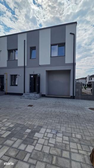 Apartament nou, semifinisat, 69 mp utili + balcon 7 mp, etaj 1 - 9