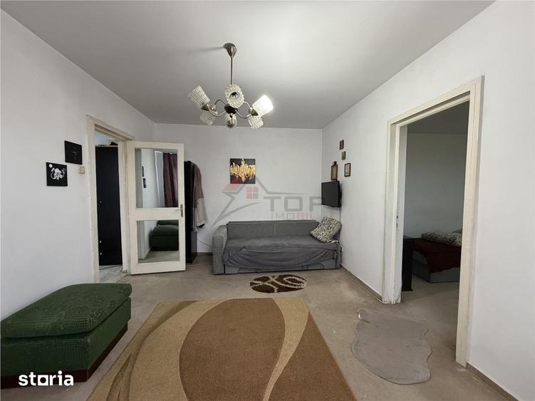 Apartament cu 2 camere nedecomandat în Podu Roș — fotografia 1