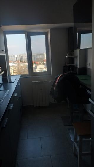 Garsonieră decomandată în P-ța Alba Iulia