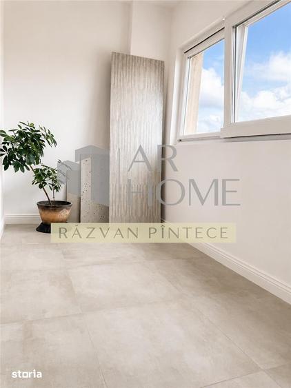 Apartament cu 3 camere decomandat, mobilat în Republicii