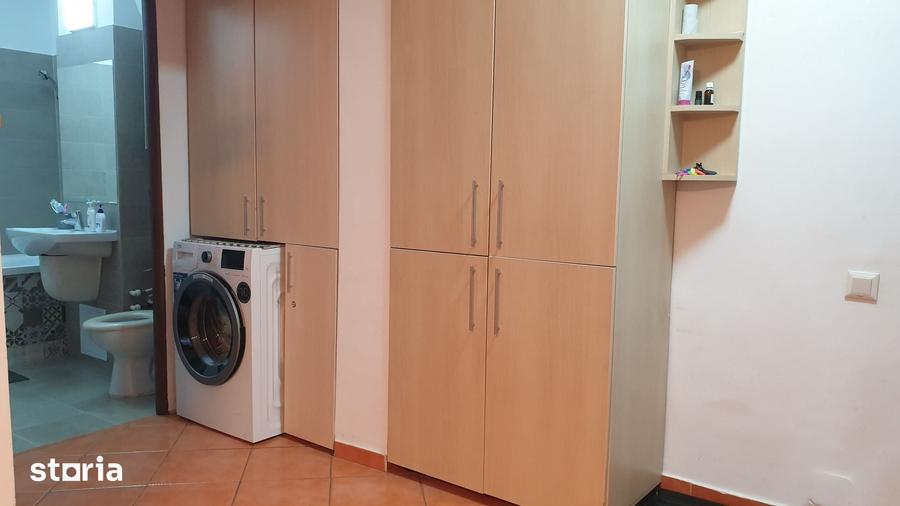 Apartament cu 2 camere decomandat în Vest