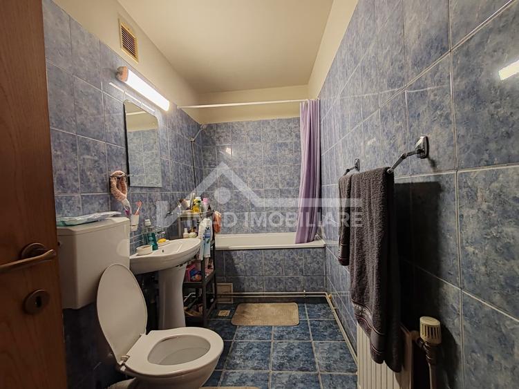 Apartament 3 camere de 75mp, 2 bai, 1 balcon, Str. Constantin Brancusi - 15
