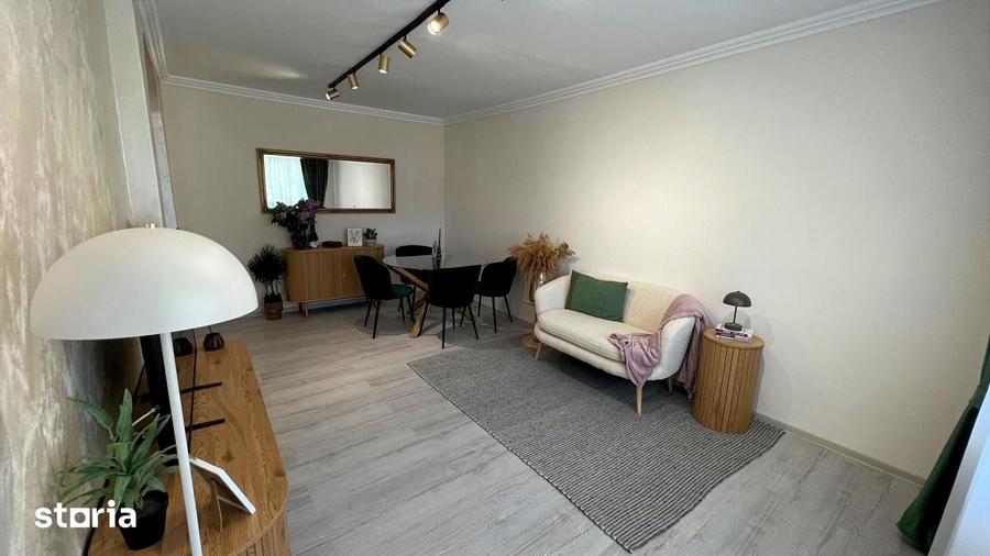 Apartament cu 3 camere decomandat în Ștefan cel Mare