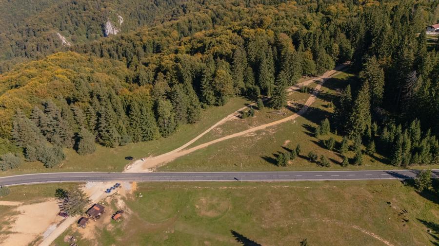 Teren Construcții intravilan de 10440 mp, în Drumul Poienii