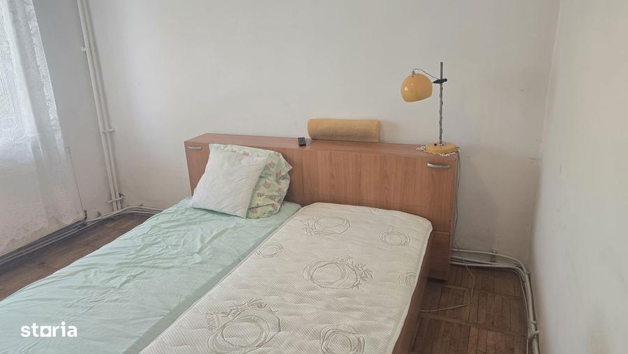 Apartament cu 2 camere decomandat în Zamfirescu