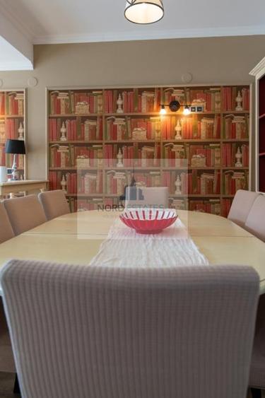 Apartament cu 4 camere, mobilat în Poiana Brașov