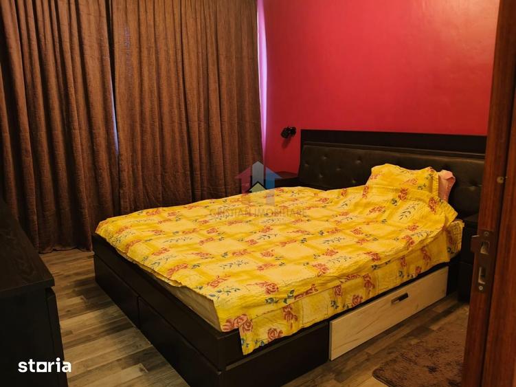 Apartament cu 4 camere decomandat în Viziru 3