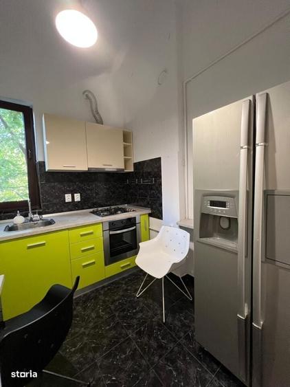 Apartament cu 4 camere în Primăverii