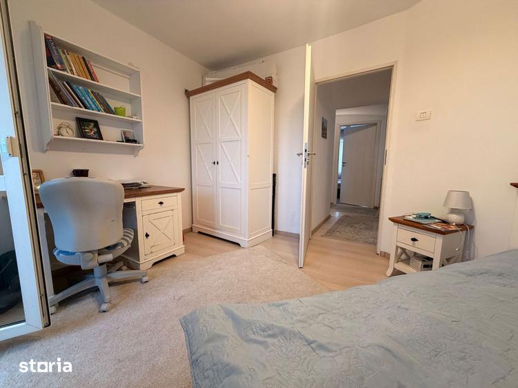 Apartament cu 3 camere, mobilat în Băneasa