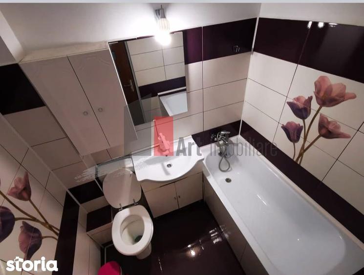 Apartament cu 2 camere decomandat în 13 Septembrie