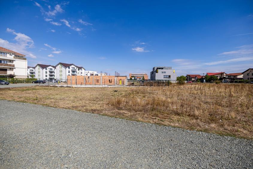 Teren Construcții intravilan de 600 mp, în Dumbrăvița