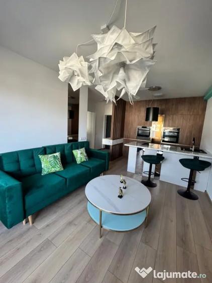 Apartament cu 2 camere decomandat, mobilat în Independenței