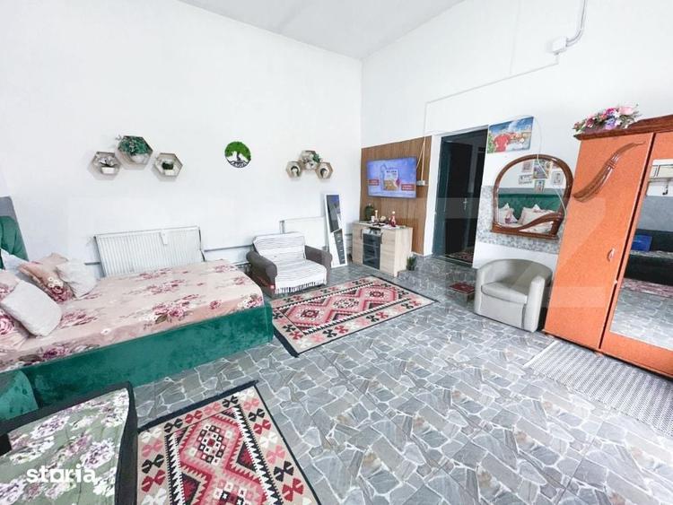 Spațiu comercial, de 350 mp, în Central