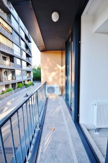 Apartament cu 2 camere semidecomandat, mobilat în Titan