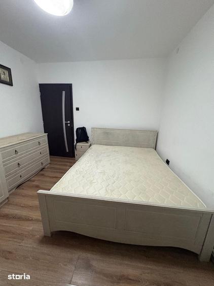 2 cam dec 52 mp zona copou 2 min de univ cuza mob si util 430 eur0 - 12