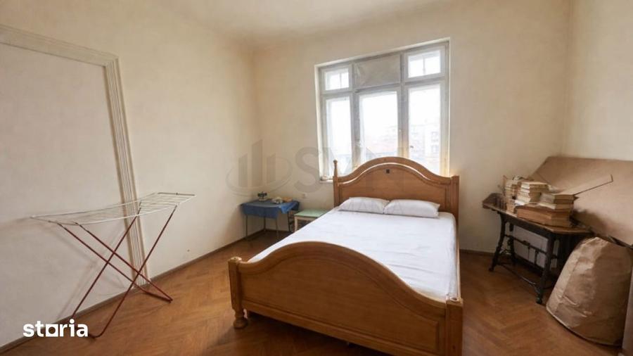 Apartament cu 5 camere în Floreasca