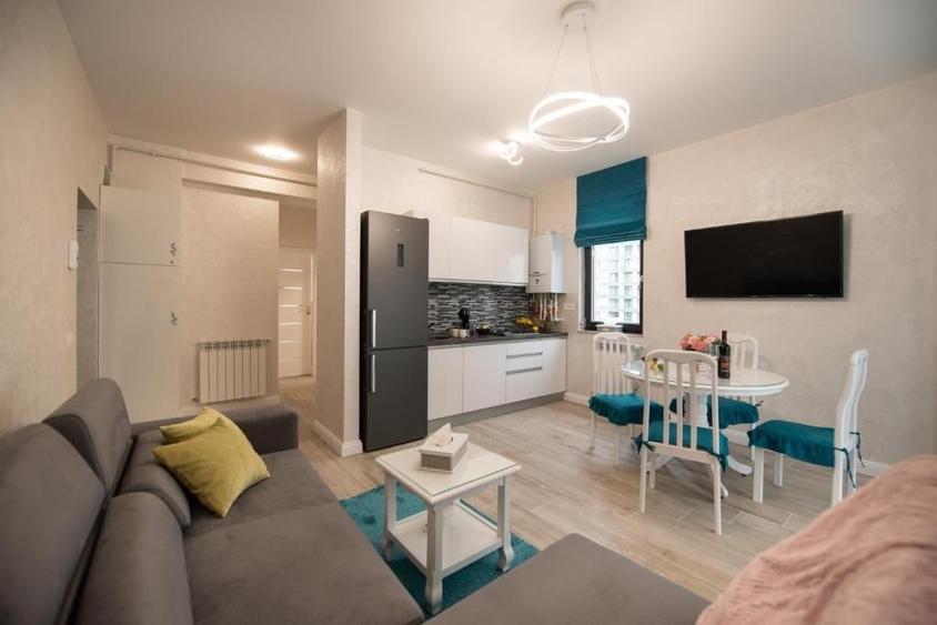 Apartament de lux cu vedere la mare, la doar 10 m de plajă – Mamaia Nord - 3