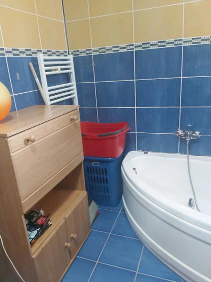 Proprietar inchiriez apartament 2 camere - str. Pomiculturii, 62 mp + 2 balcoane - 2