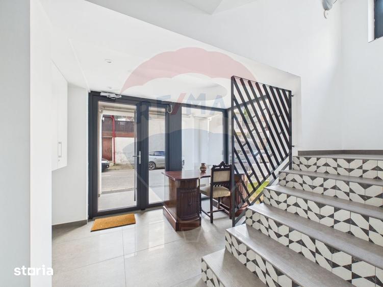 Apartament cu 2 camere semidecomandat, mobilat în Grivița