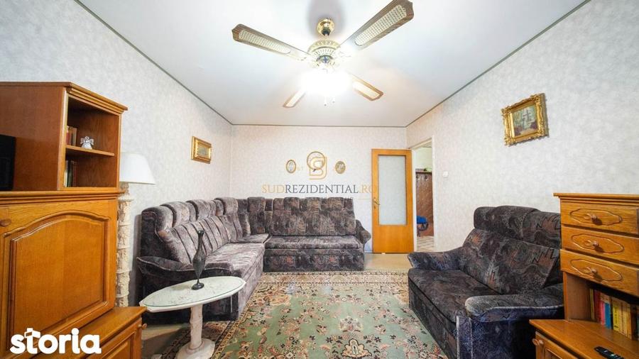 Apartament cu 3 camere, mobilat în Băneasa